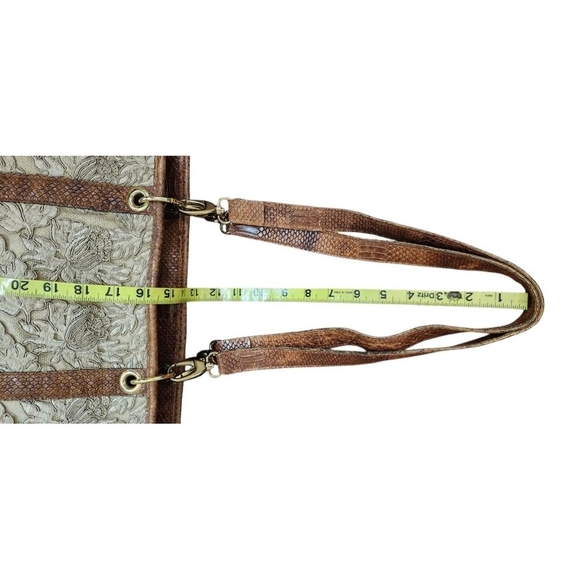 Rare Clever Carriage Company Embroidered lace & Croc Embossed Leather Large Tote - Picture 14 of 16